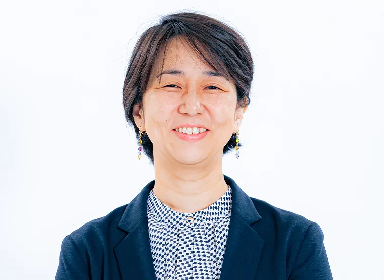 安野 佐知子